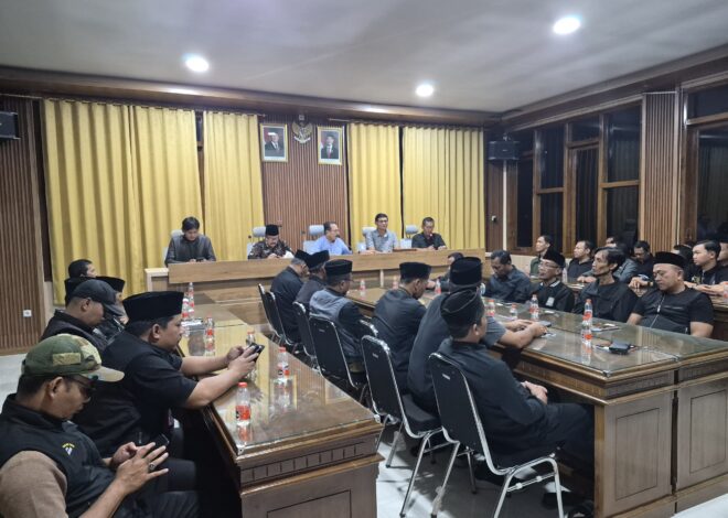 MENUJU MOMENTUM BESAR 104 TAHUN PSHT KANGMAS TONO SUHARTONO PIMPIN KONSOLIDASI BESAR, PANITIA BERSAMA PAMTER DAN PENGURUS PUSAT SIAPKAN KEJUARAAN REMAJA NASIONAL